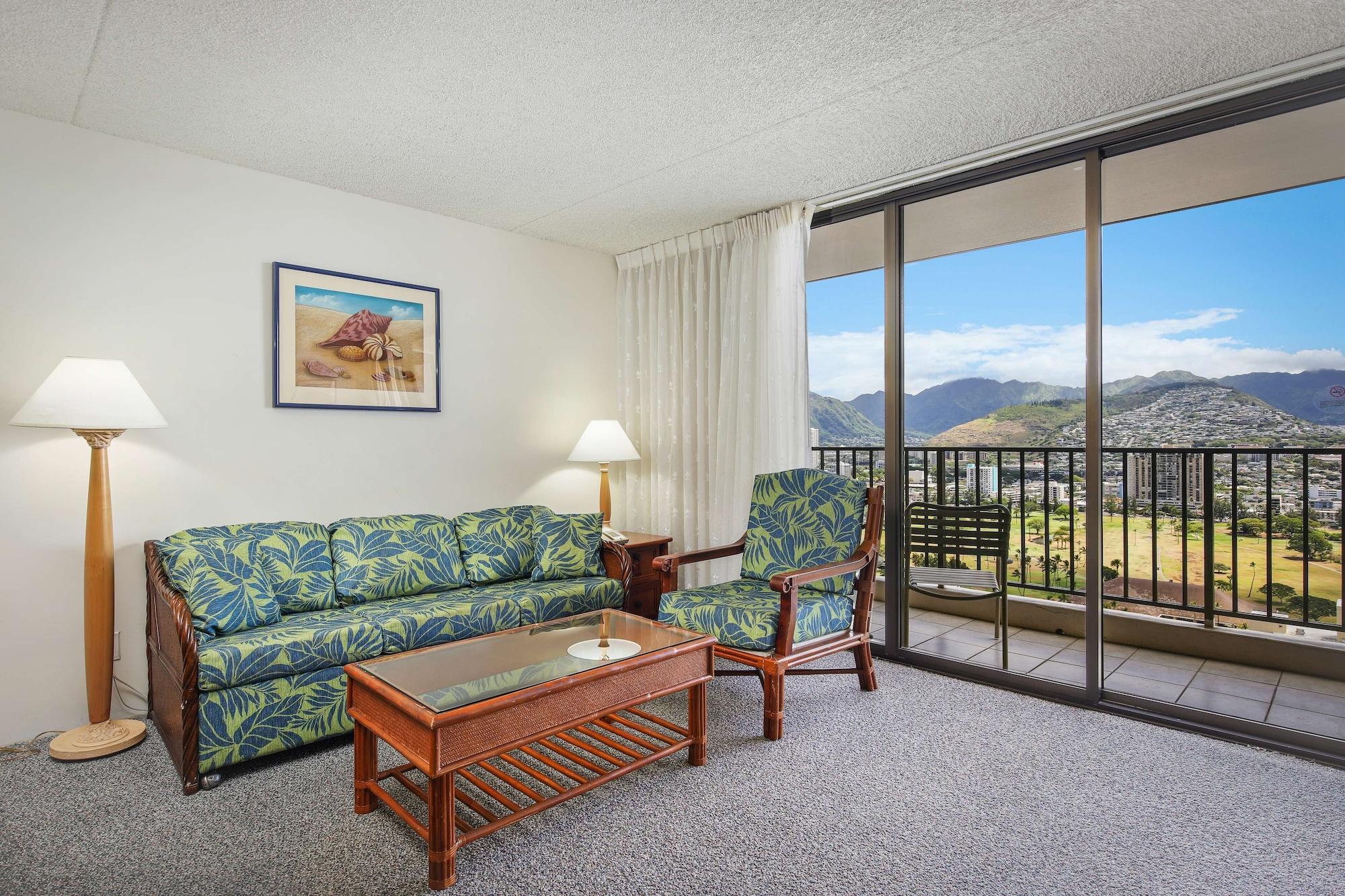 Aparthotel Aston At The Waikiki Banyan Honolulu Esterno foto