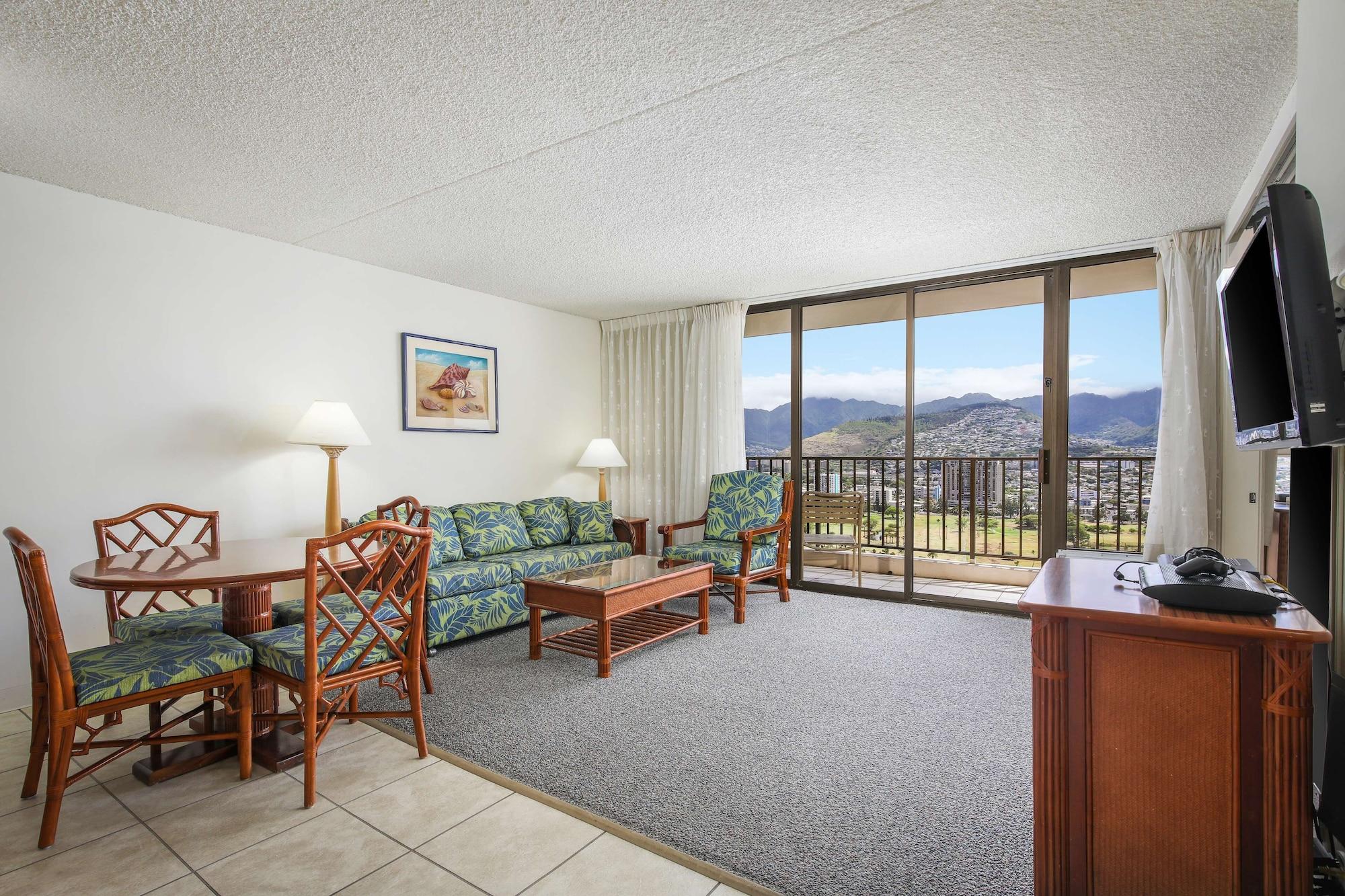 Aparthotel Aston At The Waikiki Banyan Honolulu Esterno foto