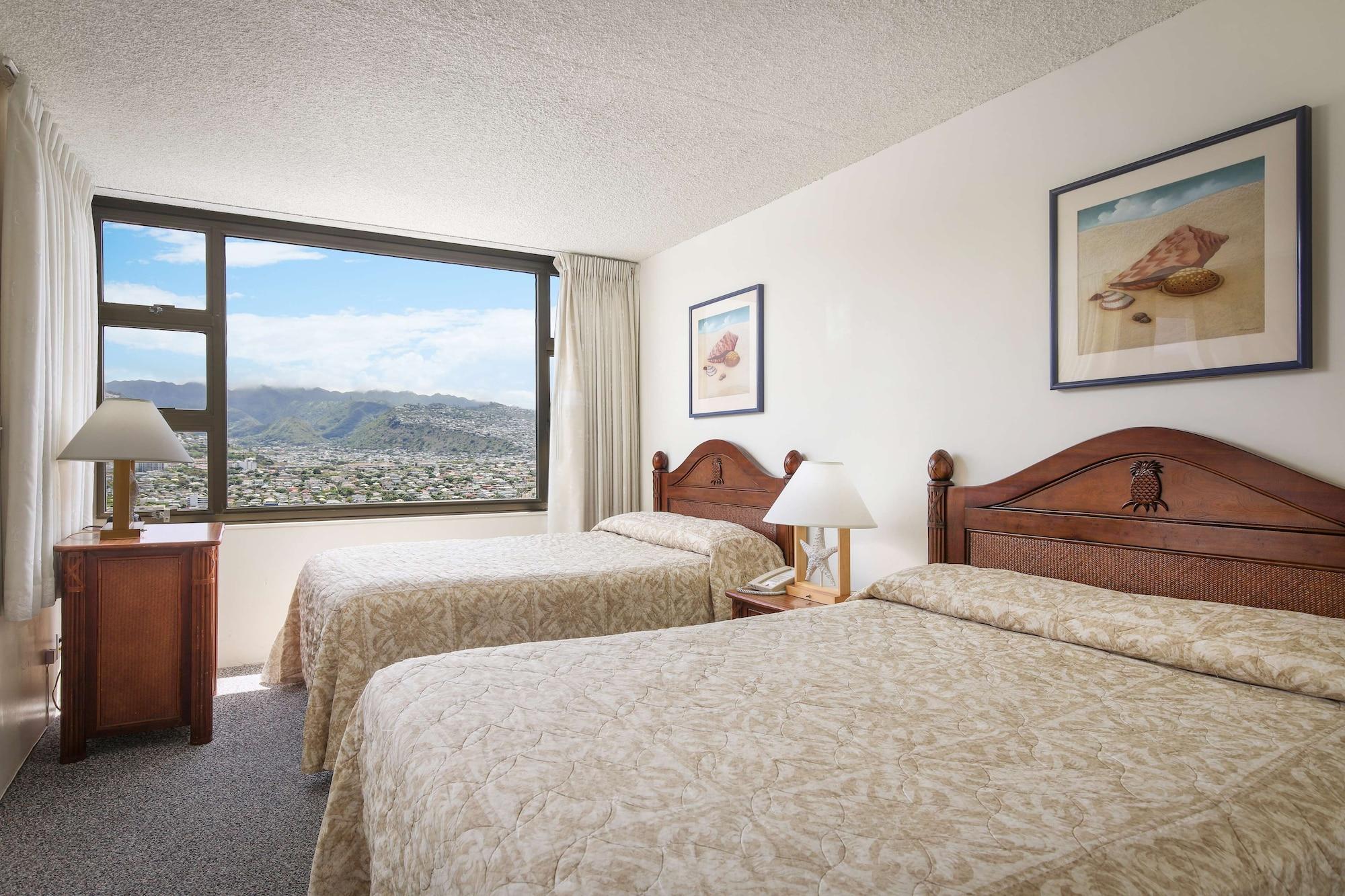 Aparthotel Aston At The Waikiki Banyan Honolulu Esterno foto